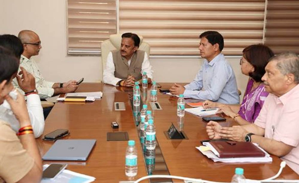 उप मुख्यमंत्री शुक्ल ने श्योपुर एवं सिंगरौली मेडिकल कॉलेज के संचालन की वृहद समीक्षा की