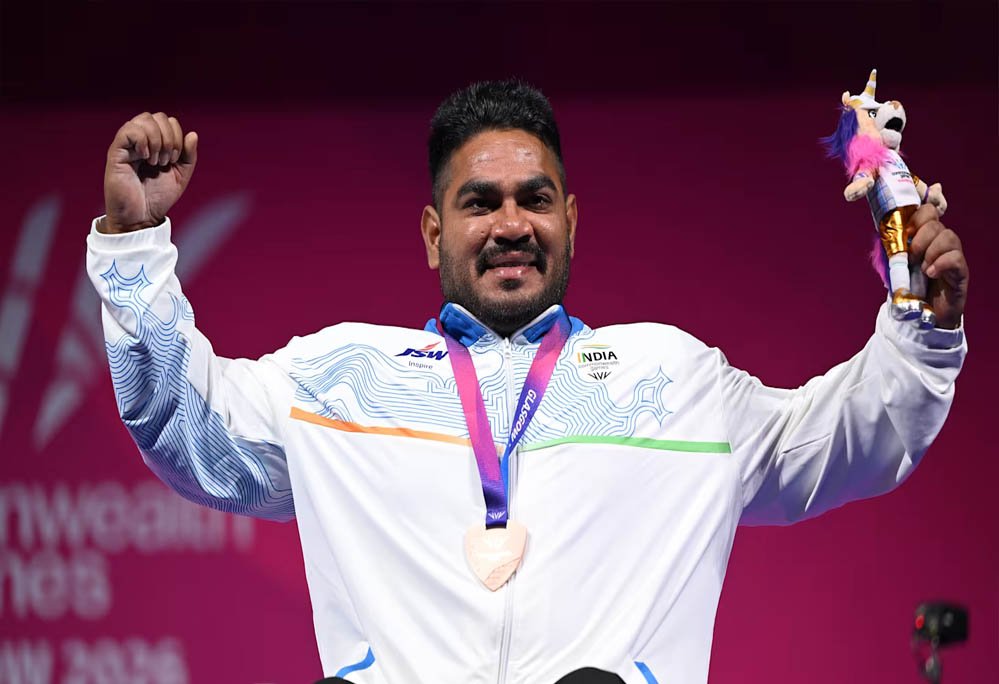सब्जी बेची, ई-रिक्शा चलाया… अब CWG में भारत को दिलाया पहला मेडल, जानिए कौन हैं झंडू कुमार
