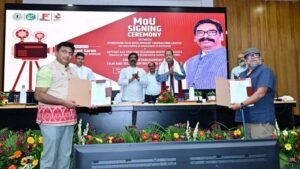 हेमंत सोरेन ने झारखंडी फिल्मकारों से की मुलाकात, फिल्म विकास को मिलेगा बढ़ावा
