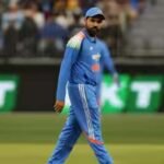 रोहित शर्मा का वनडे करियर खत्म? आंकड़े दे रहे हैं अलग कहानी