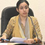 किसान की बेटी मिशा सिंह बनीं IAS! LLB के बाद क्रैक किया UPSC, अब संभालेंगी कलेक्टर की जिम्मेदारी