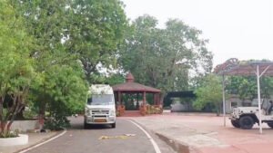 20 साल बाद राबड़ी देवी ने खाली किया 10 सर्कुलर रोड बंगला, नए आवास में शिफ्ट हुआ परिवार