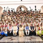 राष्ट्रपति भवन के विशेष अतिथि बने बस्तर के मांझी-चालकी : बस्तर पंडुम-2026 के विजेताओं और जनजातीय प्रतिनिधियों का हुआ विशेष सम्मान
