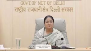 दिल्ली सरकार का बड़ा प्रशासनिक फेरबदल, वित्त विभाग के 52 अधिकारियों का तबादला
