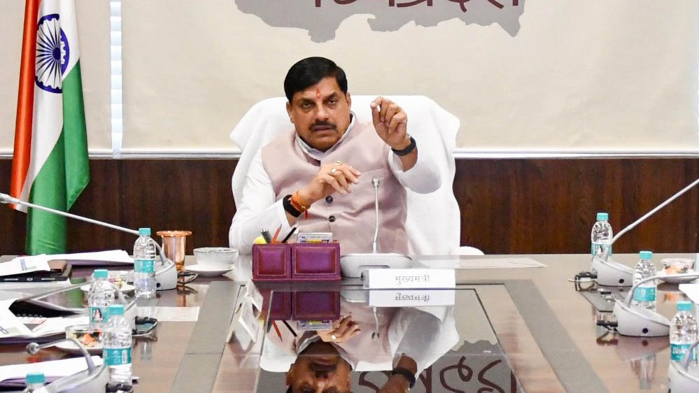 किसानों से सीधे संवाद के लिए राजधानी से लेकर मैदानी स्तर तक किये जाये कार्यक्रम आयोजित : मुख्यमंत्री डॉ. यादव