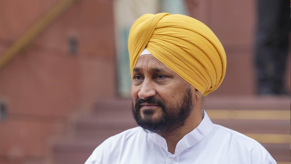 पूर्व CM चन्नी का शक्ति प्रदर्शन, आशू समेत कई नेता पहुंचे; बराड़ बोले- चन्नी बिना पंजाब में कांग्रेस सरकार मुश्किल
