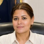 एक्टिंग से IPS तक का सफर! सिमाला प्रसाद बनीं निमाड़ रेंज की नई DIG, पिता रहे सांसद और मां हैं साहित्यकार