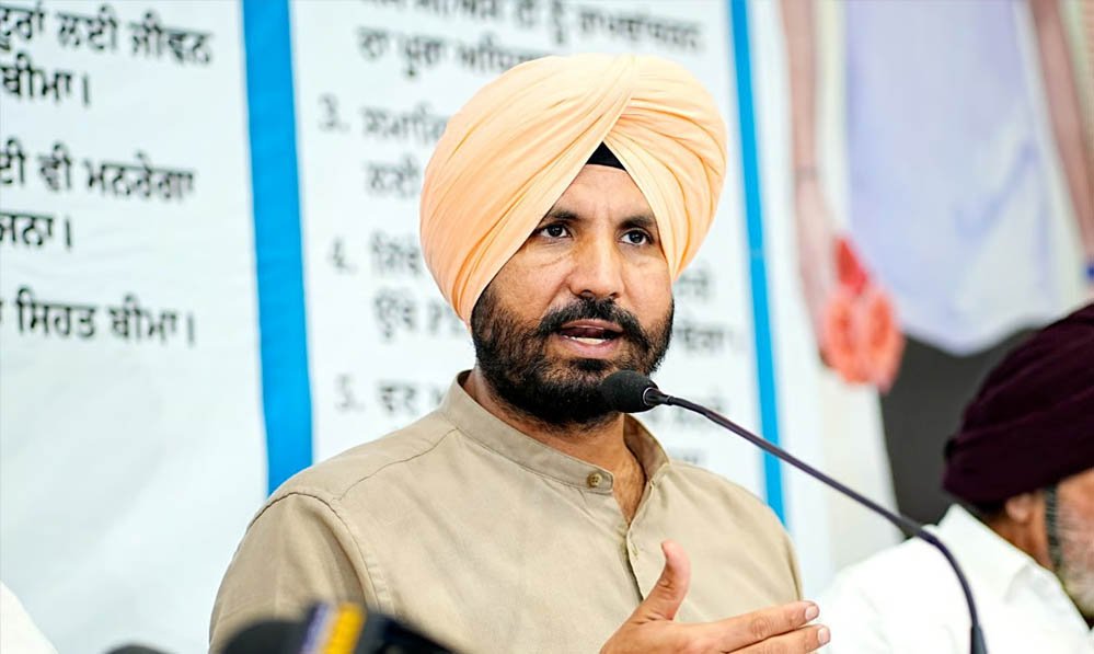 पंजाब कांग्रेस में गुटबाजी पर वड़िंग ने तोड़ी चुप्पी, बोले- दो दिन में सभी नेता एक मंच पर होंगे