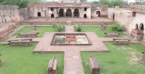शिवपुरी के नरवर किले से 500 साल पुरानी सिंधिया कालीन तोप चोरी, मचा हड़कंप