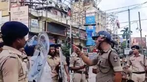 पटना प्रदर्शन में SP का वीडियो वायरल, बोले- पीछे हटे तो नौकरी नहीं छोड़ूंगा