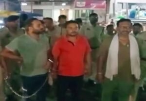 नौगई तिहरा हत्याकांड की जांच करने पहुंची CBI की पांच सदस्यीय टीम