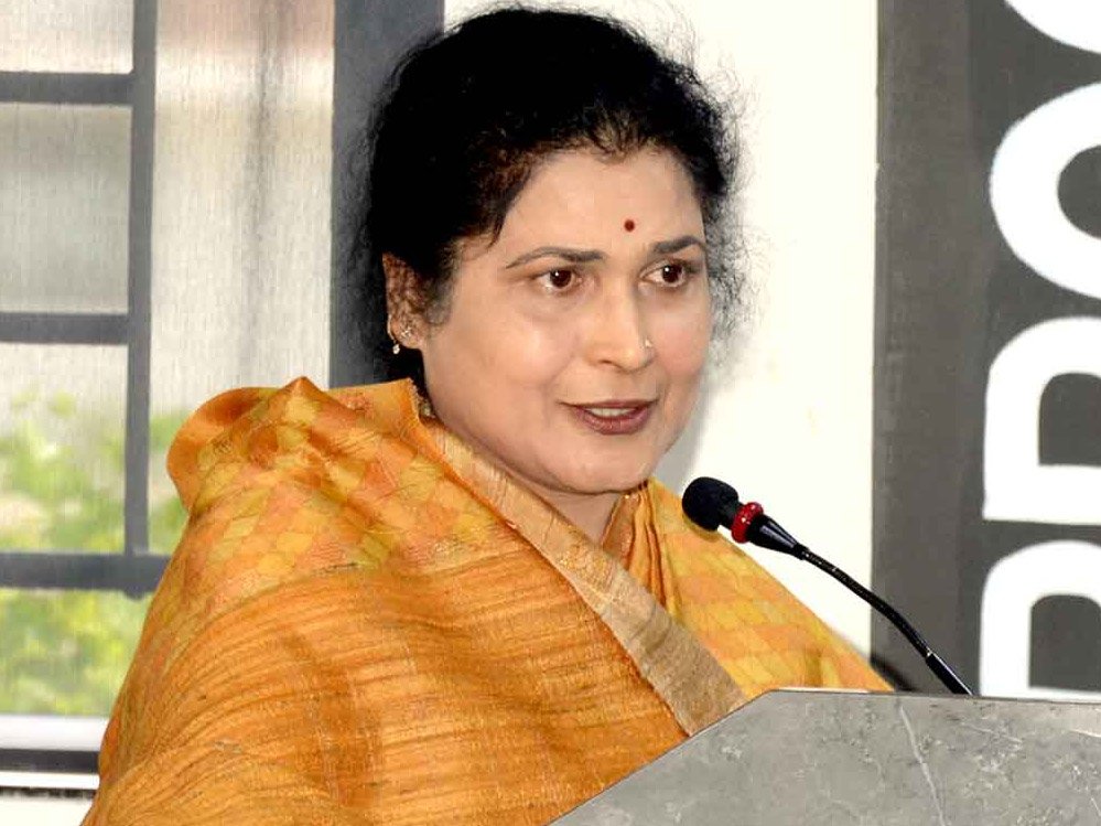 पिछड़ा वर्ग विदेश अध्ययन छात्रवृत्ति योजना से संवर रहा पिछड़ा वर्ग के विद्यार्थियों का भविष्य: राज्यमंत्री  गौर