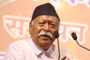मोहन भागवत बोले- पाकिस्तान से भारत आए लोग शरणार्थी नहीं, देश के लिए संघर्ष करने वाले योद्धा थे