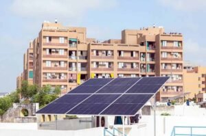 योगी सरकार की उपलब्धिः 7 लाख से अधिक आवासीय रूफटॉप सोलर संयंत्र स्थापित करने में यूपी दूसरे स्थान पर