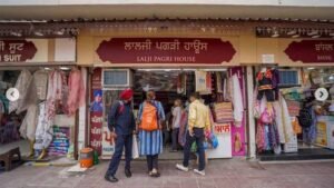 पंजाब में दुकानों के साइन बोर्ड पर पंजाबी भाषा अनिवार्य, सरकार ने जारी किए सख्त निर्देश