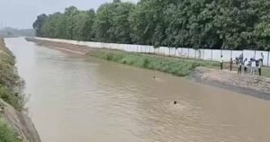 पंजाब में 3 बच्चों संग नहर में कूदी महिला, खुद तैरकर बची, बच्चों की तलाश जारी