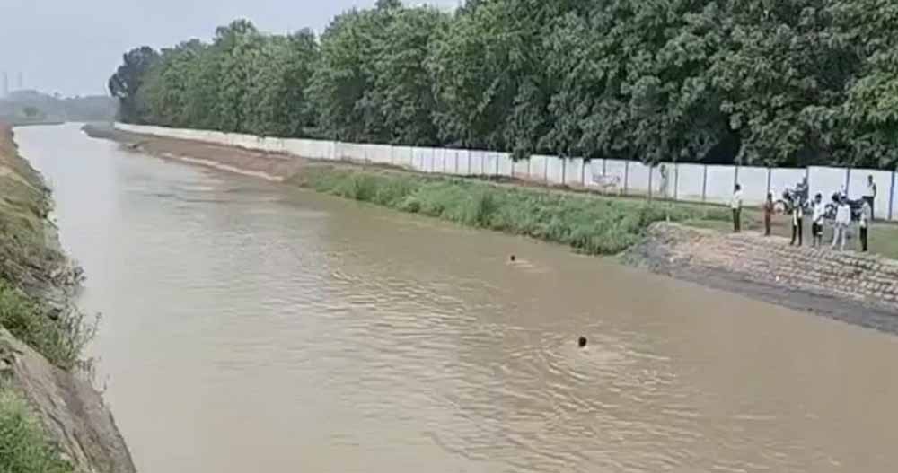 पंजाब में 3 बच्चों संग नहर में कूदी महिला, खुद तैरकर बची, बच्चों की तलाश जारी