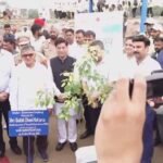 Chandigarh News: डंपिंग ग्राउंड बनेगा ‘ऑक्सीजन हब’, प्रशासक ने पौधारोपण कर की शुरुआत