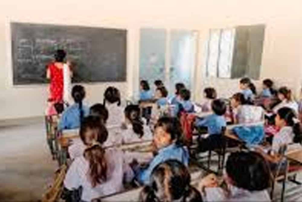 पंजाब के 256 अध्यापकों को ADC का नोटिस, प्रशिक्षण में अनुपस्थित रहने पर कार्रवाई की तैयारी