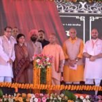 रामभक्तों पर लाठी-गोली चलाने वाले कर रहे आस्था की वकालत: सीएम योगी
