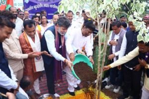 एक पेड़ माँ के नाम 3.0’ से हरित भविष्य का संकल्प होगा और मजबूत : वनमंत्री श्री केदार कश्यप