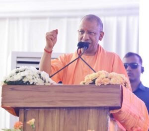 बम बनवाने वालों को होती थी शिवभक्तों की ‘बम-बम’ से तकलीफः सीएम योगी