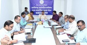 श्रम मंत्री की बैठक में बड़ा फैसला- असंगठित श्रमिकों के लिए बनेंगी नई योजनाएं