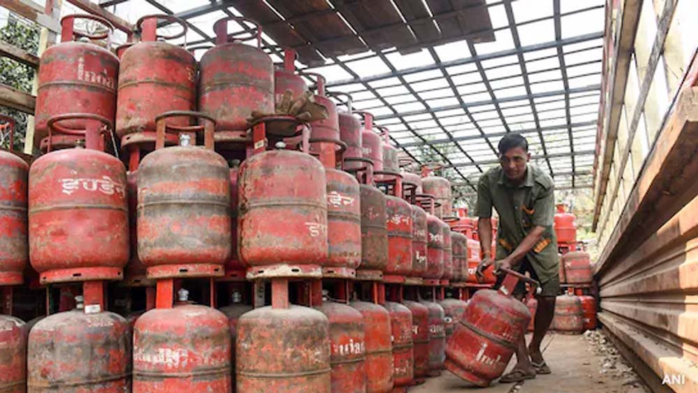 अब बिना LPG कनेक्शन भी मिलेगा गैस सिलेंडर, मिनटों में होगी बुकिंग और डिलीवरी
