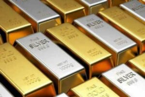 Silver Rate Fall: चांदी की कीमत में बड़ी गिरावट, खरीदारी का सुनहरा मौका! जानें 10 ग्राम 24 कैरेट सोने का ताजा भाव
