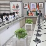 CM योगी के सामने जापानी और भारतीय छात्रों का संवाद, संस्कृति से मजबूत हुई दोस्ती