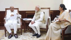 PM मोदी से मिले शरद पवार गुट के सांसद, महाराष्ट्र की सियासत में क्या पक रही है खिचड़ी?