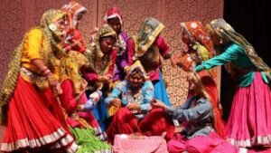 कुरुक्षेत्र में हरियाणा कला परिषद ने धूमधाम से मनाया तीज उत्सव, लोकनृत्यों ने बांधा समां