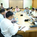 उप मुख्यमंत्री विजय शर्मा ने पुनर्वास एवं नक्सल प्रभावित परिवारों के लिए संचालित योजनाओं की समीक्षा की