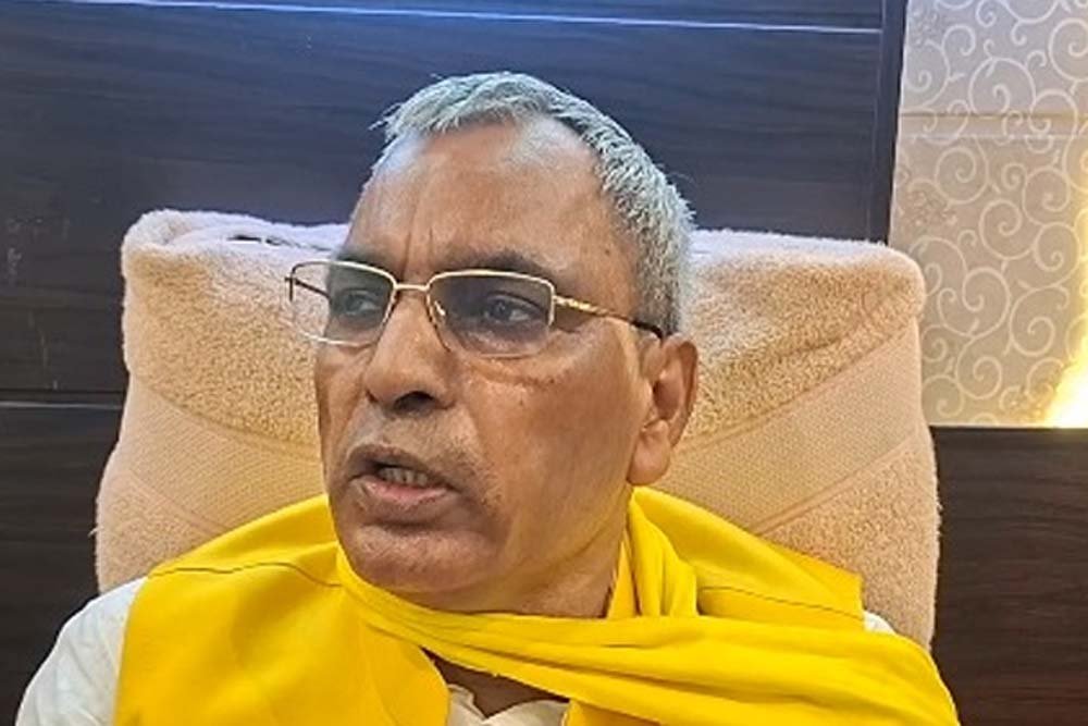 मुजफ्फरनगर जैसा दंगा शहर-शहर करवाना चाहते हैं?’ आजम खान के मुद्दे पर अखिलेश से भिड़े राजभर