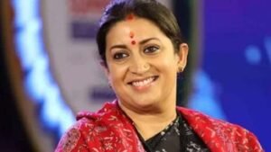 UP चुनाव से पहले BJP ने स्मृति ईरानी को दी बड़ी जिम्मेदारी, प्रियंका-डिंपल की काट के तौर पर उतारा