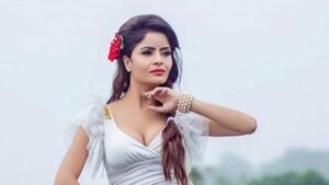 ‘मुंह काला करोगी…’ पैदा होते ही मरने को छोड़ा, पिता ने पीटा; एक्ट्रेस गहना वशिष्ठ का छलका दर्द