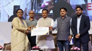 डिजिटल स्वास्थ्य सेवाओं से अंतिम छोर के व्यक्ति तक उन्नत स्वास्थ्य सेवाओं की सहज पहुंच होगी सुनिश्चित : उप मुख्यमंत्री शुक्ल