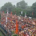 सीवन घाट पर एंट्री रोकी, श्रद्धालुओं की भारी भीड़: सीहोर में 11 किमी लंबी कांवड़ यात्रा शुरू
