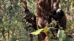 झारखंड पुलिस का रिपोर्ट कार्ड: 10 माओवाद प्रभावित क्षेत्र हुए मुक्त, 113 माओवादी गिरफ्तार