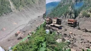 तिब्बत में ग्लेशियर फटने से नेपाल में तबाही, बाढ़ में 1000 लोग बहे; हाइड्रोपावर प्रोजेक्ट्स को भारी नुकसान