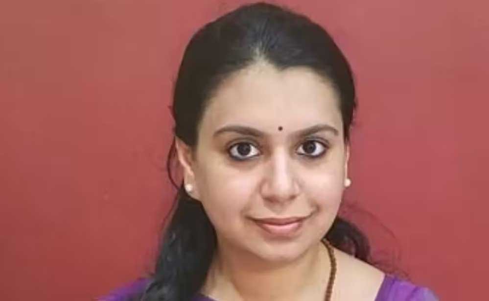 चर्चित IAS दिव्या मित्तल ने दिया इस्तीफा, सोशल मीडिया पोस्ट में छलका दर्द