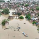 राहत आयुक्त ने फर्रूखाबाद, बलिया व बहराइच के राहत शिविरों का किया लाइव निरीक्षण