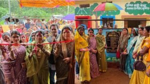 बांसपारा में आंगनबाड़ी केंद्र का लोकार्पण, विधायक अंबिका मरकाम ने किया शुभारंभ