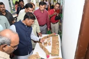 औषधि पौधों की खेती किसानों की आय बढ़ाने का प्रभावी माध्यम: वन मंत्री  केदार कश्यप