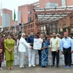 आईसीएआर-एनआईबीएसएम ने एससीएसपी कार्यक्रम के तहत किसानों को वितरित किए पावर स्प्रेयर एवं सोलर पैनल