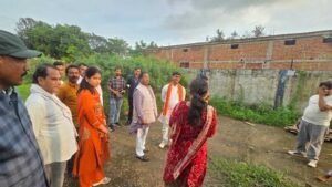 मंत्री  रामविचार नेताम ने किया पोस्ट मैट्रिक आदिवासी कन्या छात्रावास का आकस्मिक निरीक्षण