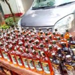 जालंधर में तस्कर पर बड़ी कार्रवाई, 32 बोतल महंगी शराब और 10.72 लाख नकद बरामद