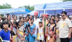 रिमझिम फुहारों के बीच खेल प्रतिभाओं ने भरी उड़ान, 26वीं राज्य स्तरीय शालेय क्रीड़ा प्रतियोगिता का भव्य शुभारंभ