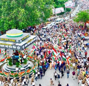 स्वतंत्रता संग्राम सेनानियों की अमिट गाथा का नाम है तिरंगा: सीएम योगी