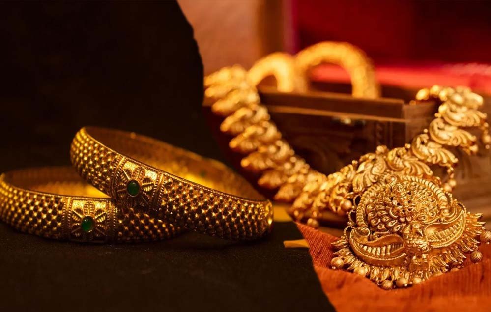 Gold-Silver Rate Today: सोने-चांदी में फिर तेजी, 7 हफ्ते के हाई पर पहुंचा सोना